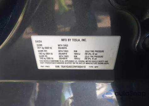 2024 Tesla Model Y Long Range Dual Motor All-Wheel Drive from USA, damaged, VIN 7SAYGAEE2RF060419